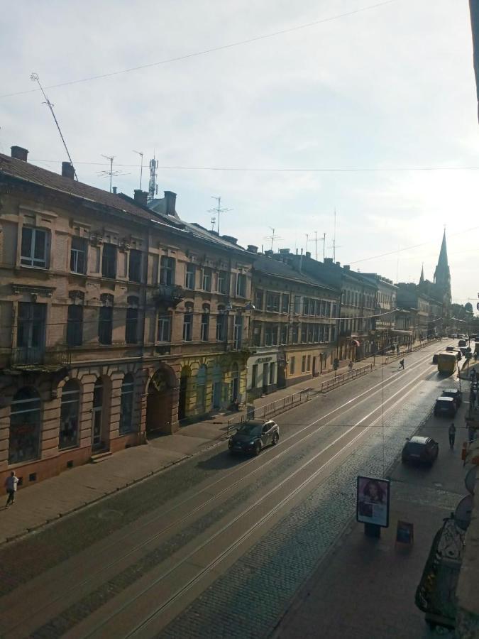 Apartment Жд Вокзал, Центр Lviv Buitenkant foto
